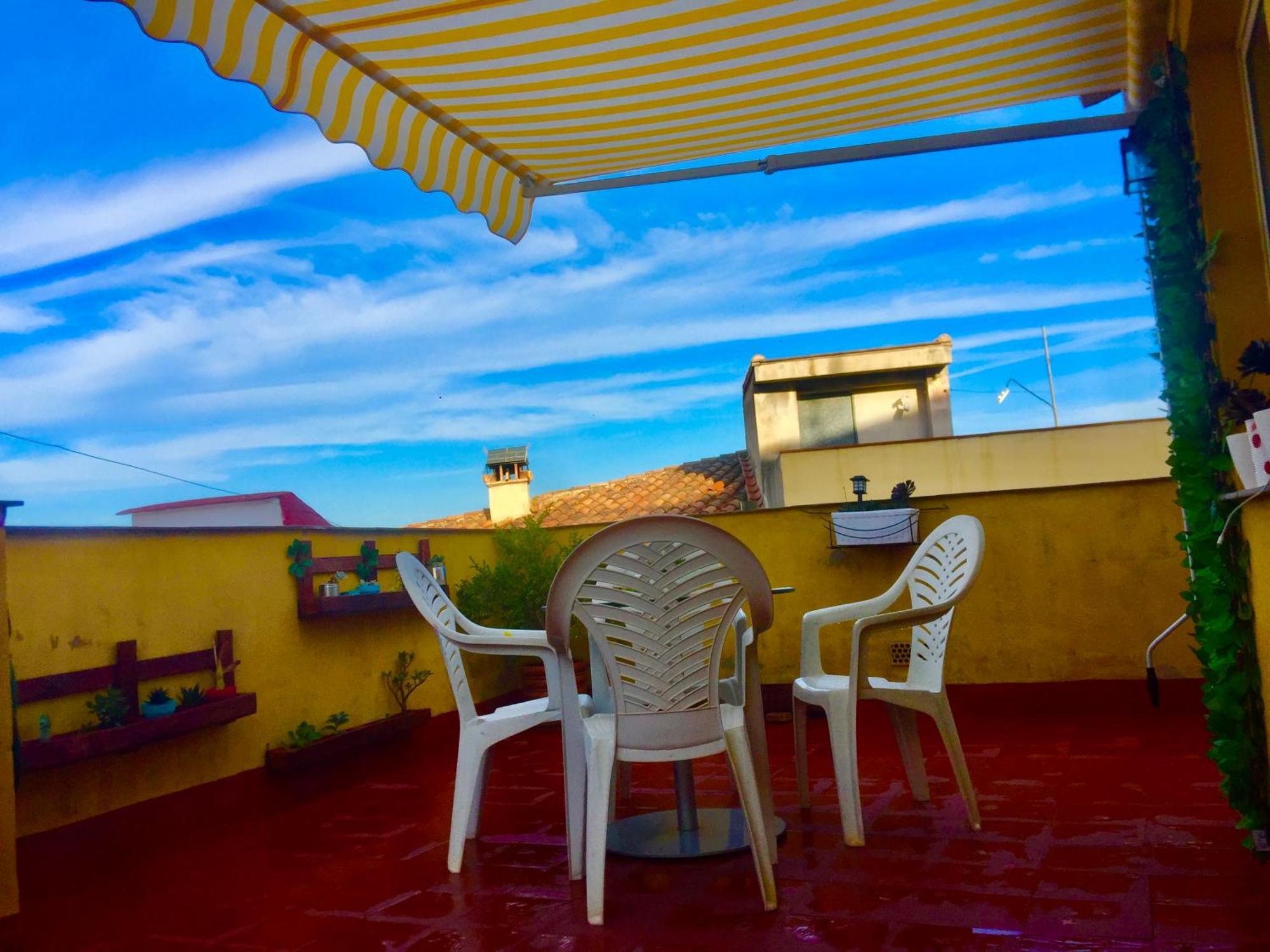 Cuatro Rosas Jerica Villa Exterior foto